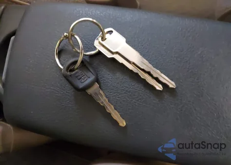 1998 Chevrolet Cavalier from USA, damaged, VIN 3G1JC5243WS827638